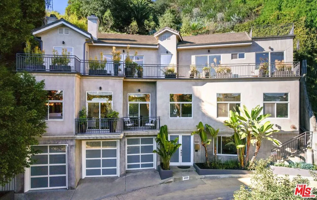 2333 Vasanta Way, Los Angeles, California 90068 home-pic-0